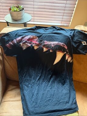 Marcelo Burlon County of Milan Black T-Shirt with Red and Cream Tooth Graphic